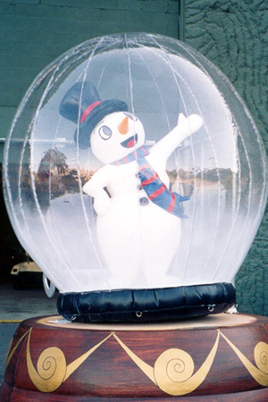 Snowman globe
