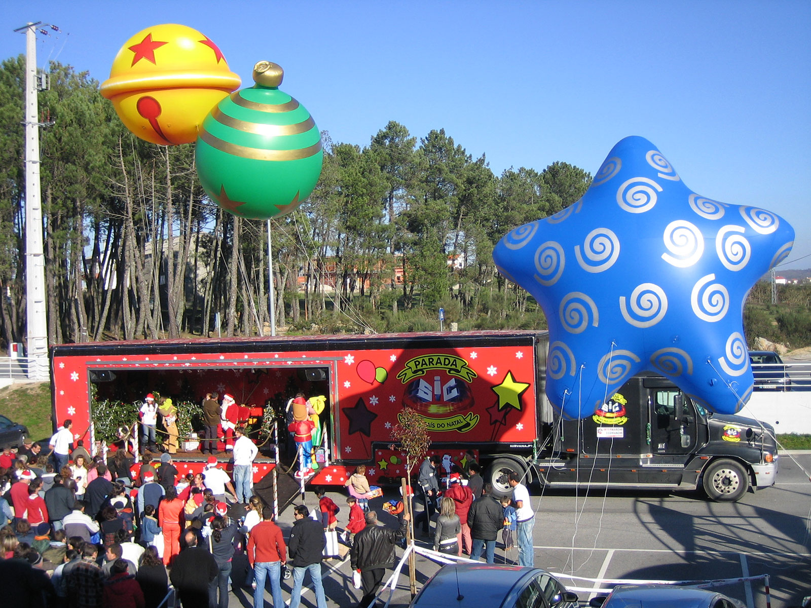 Helium Parade Balloons -14' Christmas Ornaments