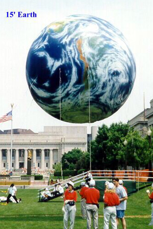 Helium Parade Balloons - 15' Earth
