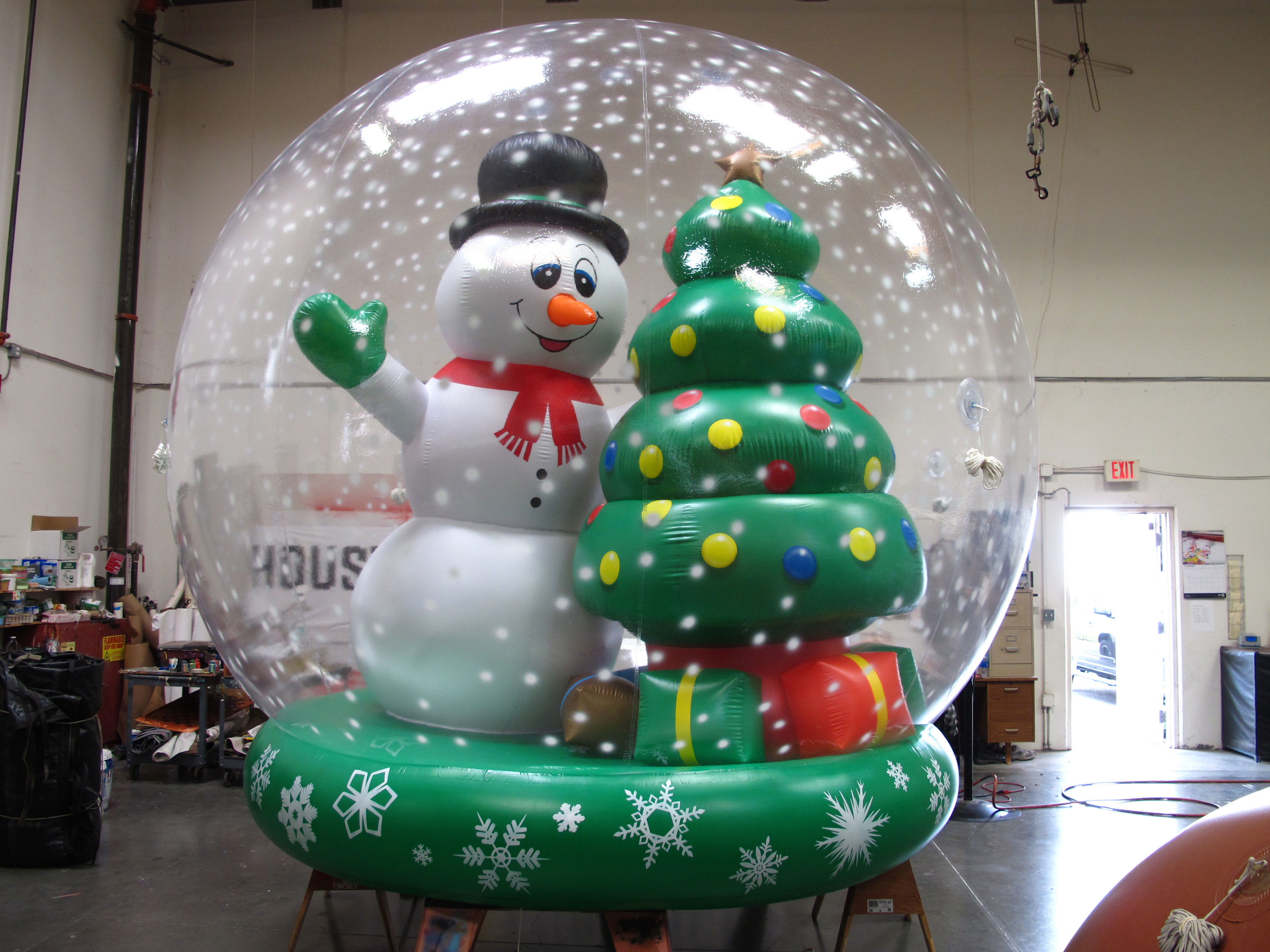 Helium Parade Balloon - Snow Globe