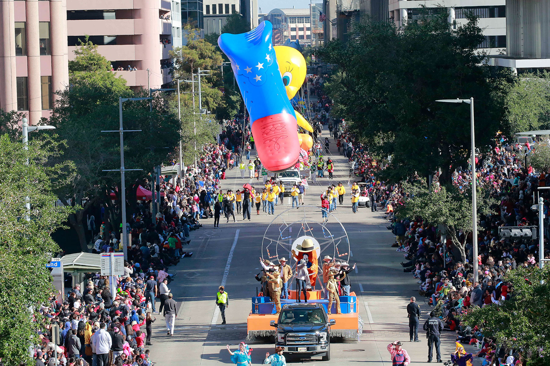 Helium Parade Balloons 