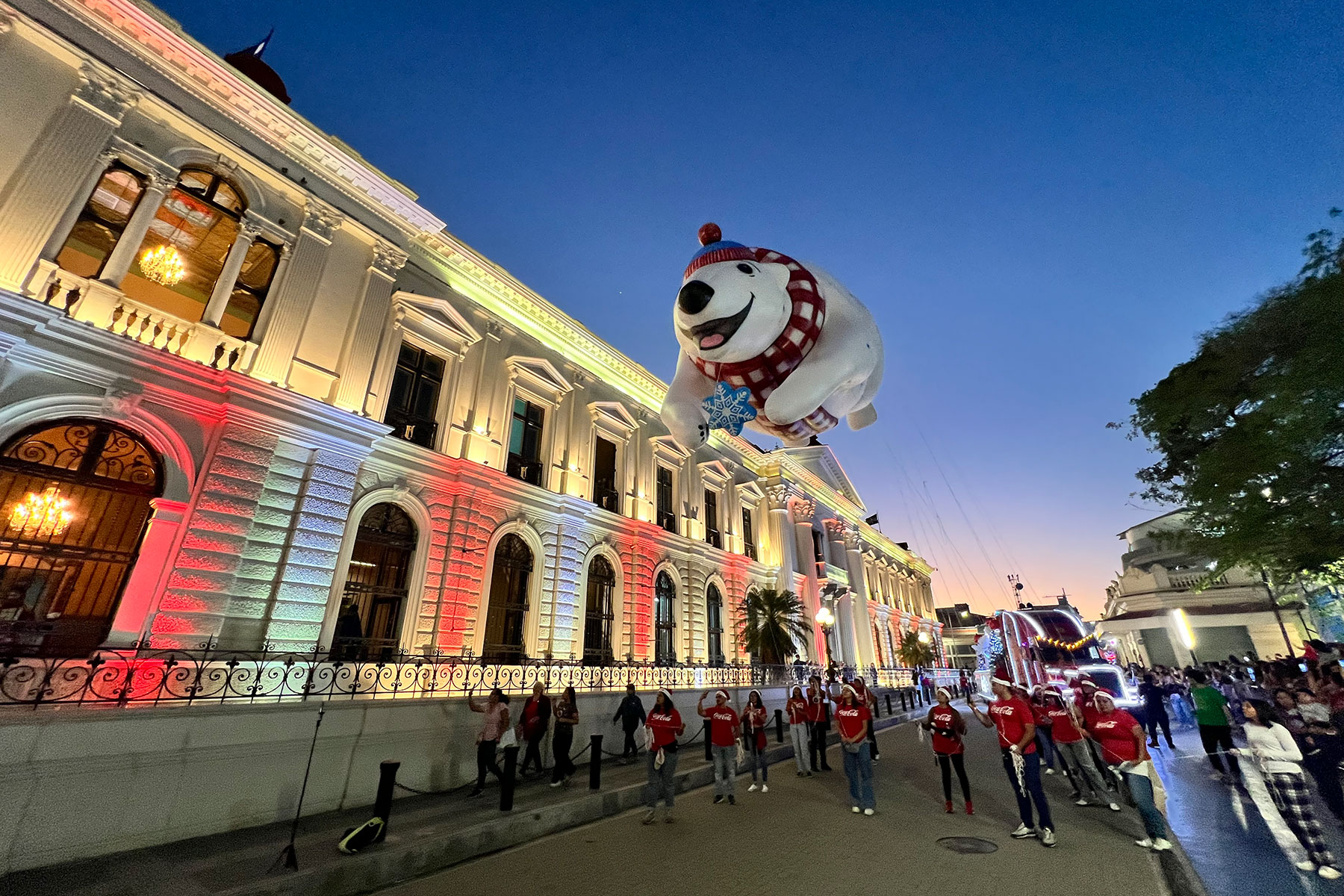 Helium Parade Balloons 